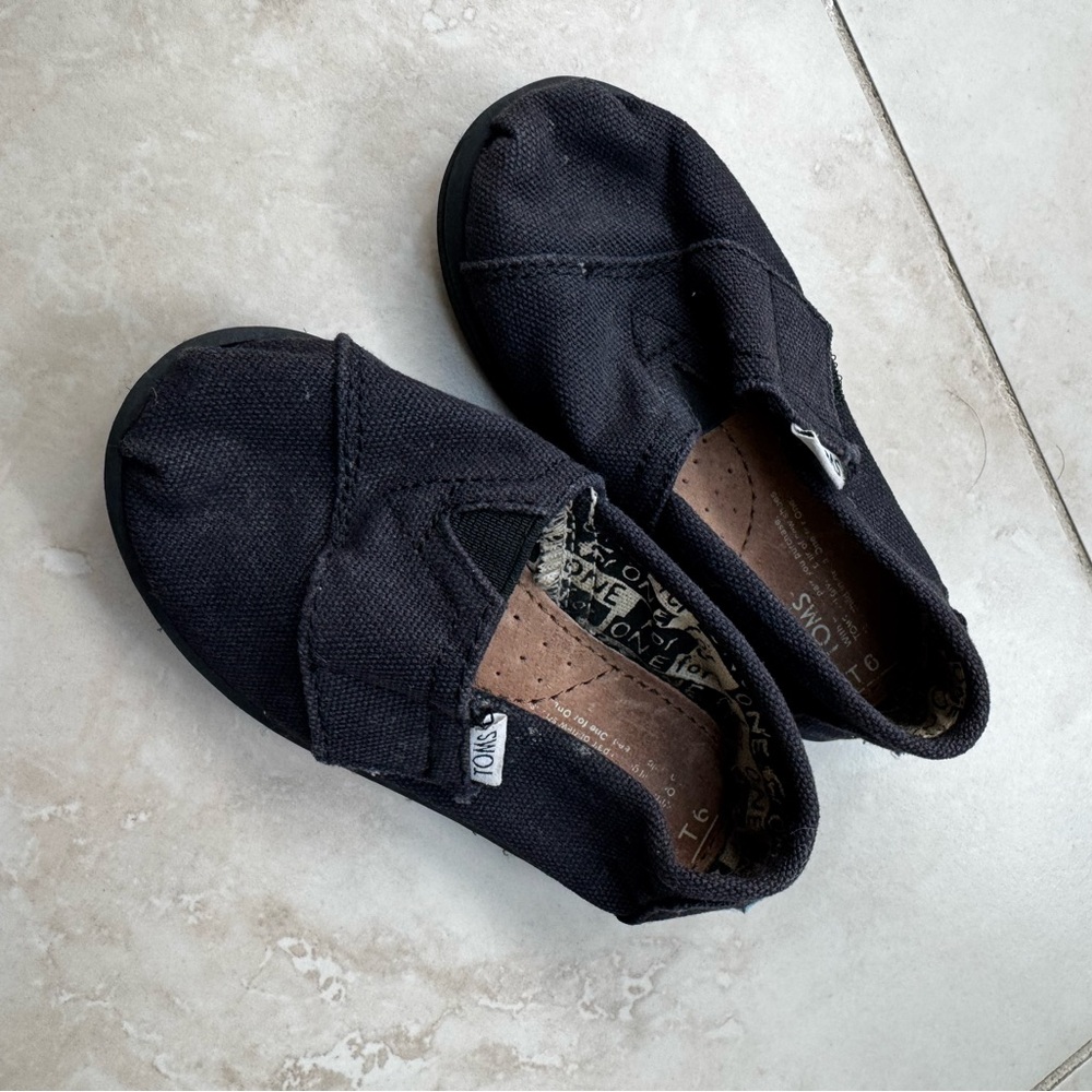 Toms Kids Black Canvas Slip-Ons